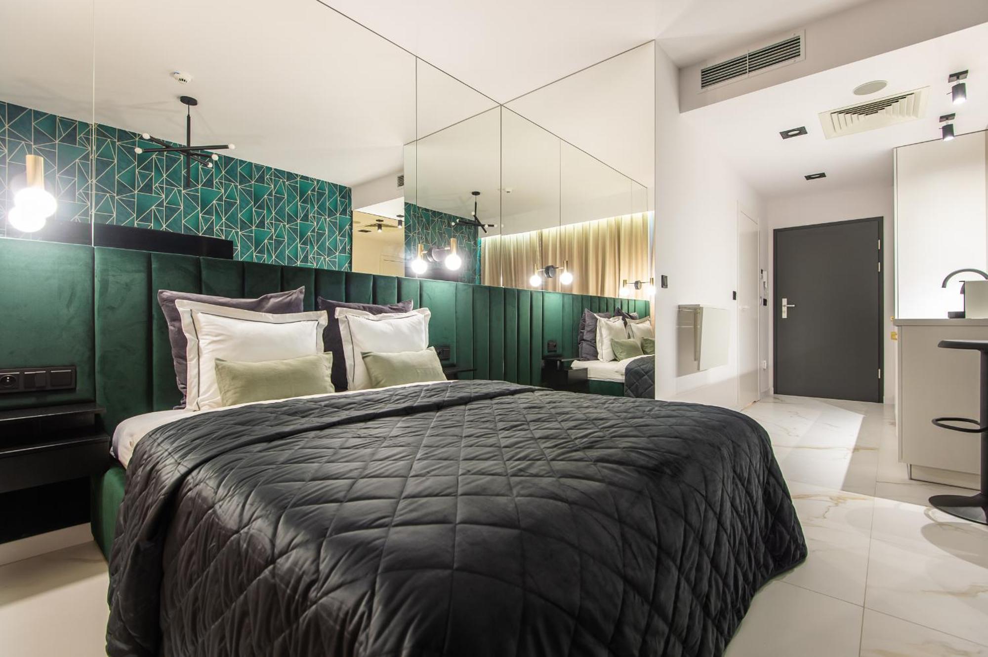Super-Apartamenty Vip Jacuzzi III Poznan Exterior photo