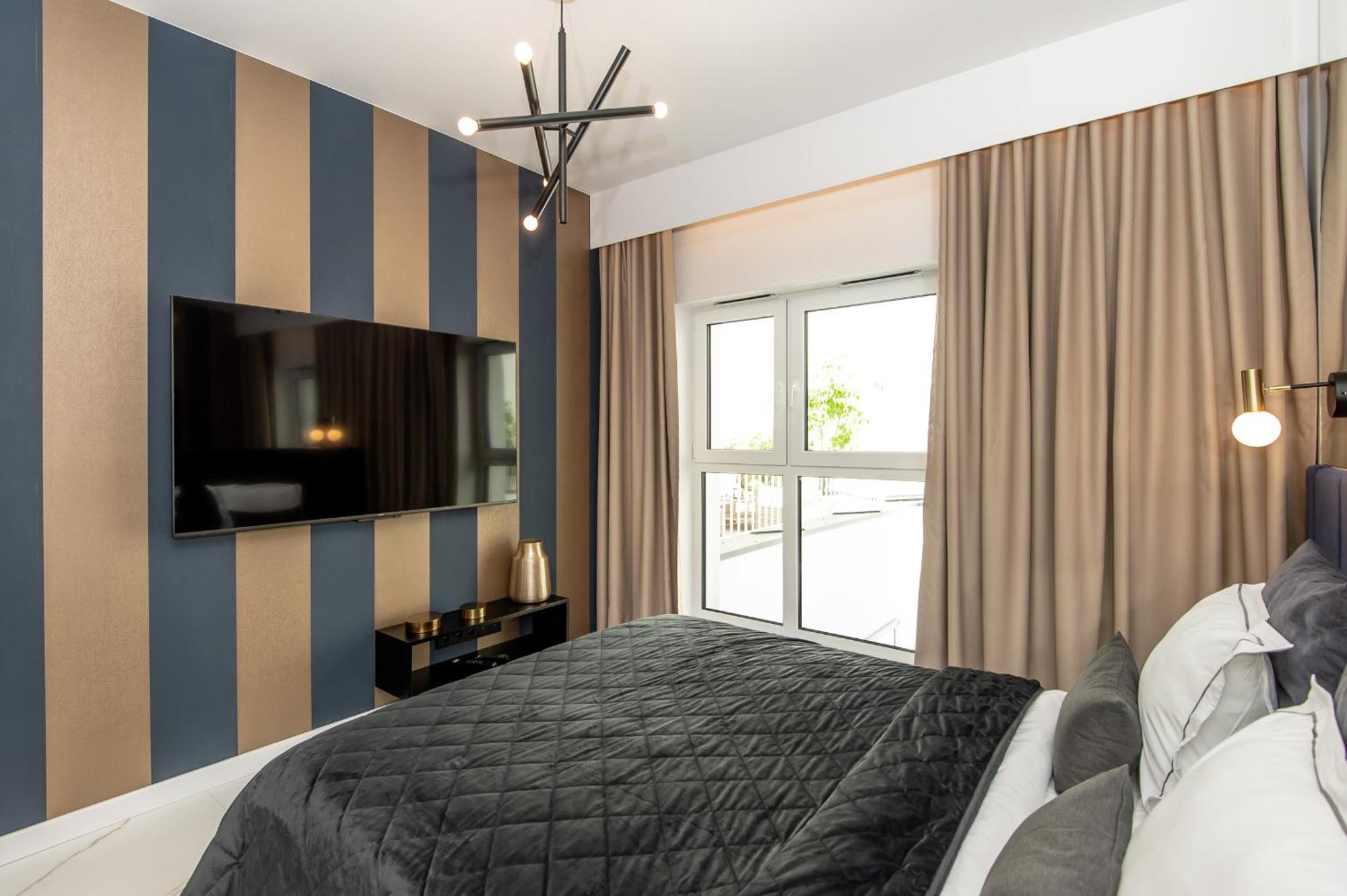 Super-Apartamenty Vip Jacuzzi III Poznan Exterior photo